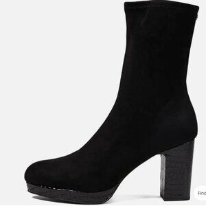 Donald Pliner Zari Boot Women's US 9‎ Black Almond Toe Block Heel Stretch NEW
